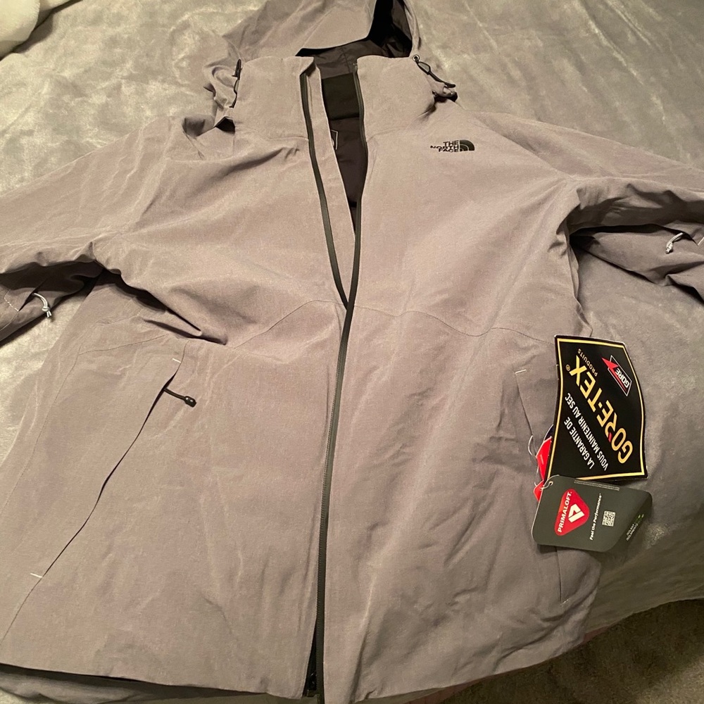 Women’s XL North Face Apex Jacket With Hood